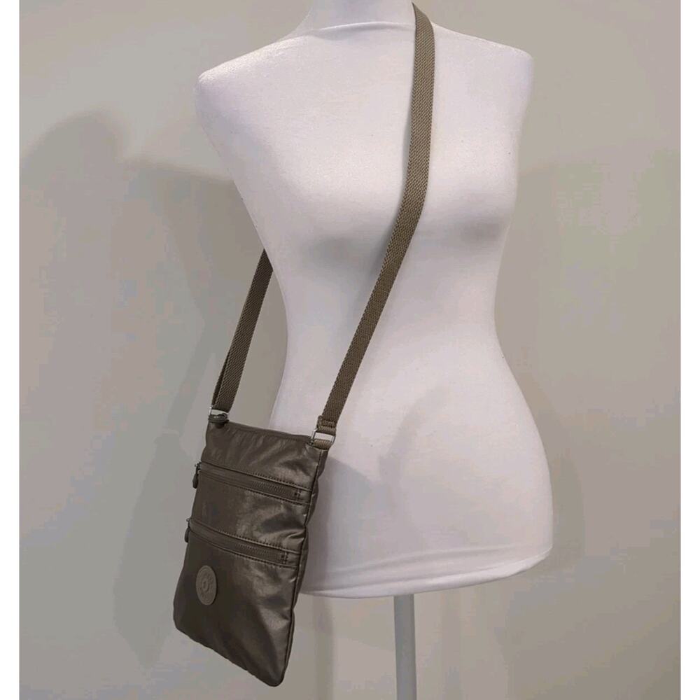 KIPLING Live Light Bag Triple Zip Top Metallic Silver Crossbody Messenger Purse